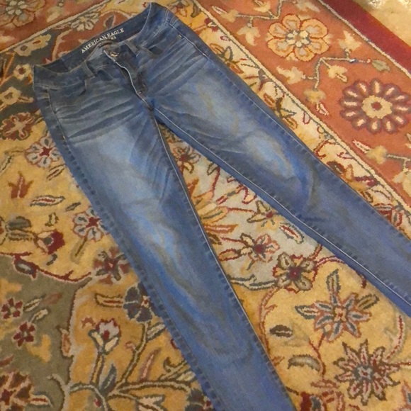 American Eagle Outfitters SUPER STRETCH jeans - Picture 1 of 4